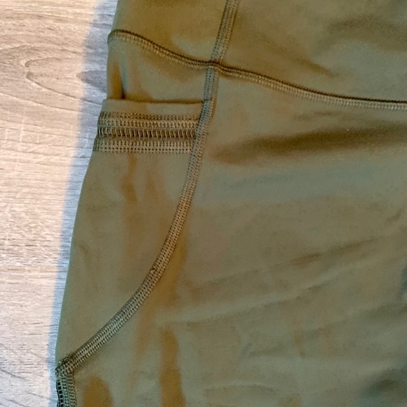 Victoria Secret Sport - Picture 3 of 7